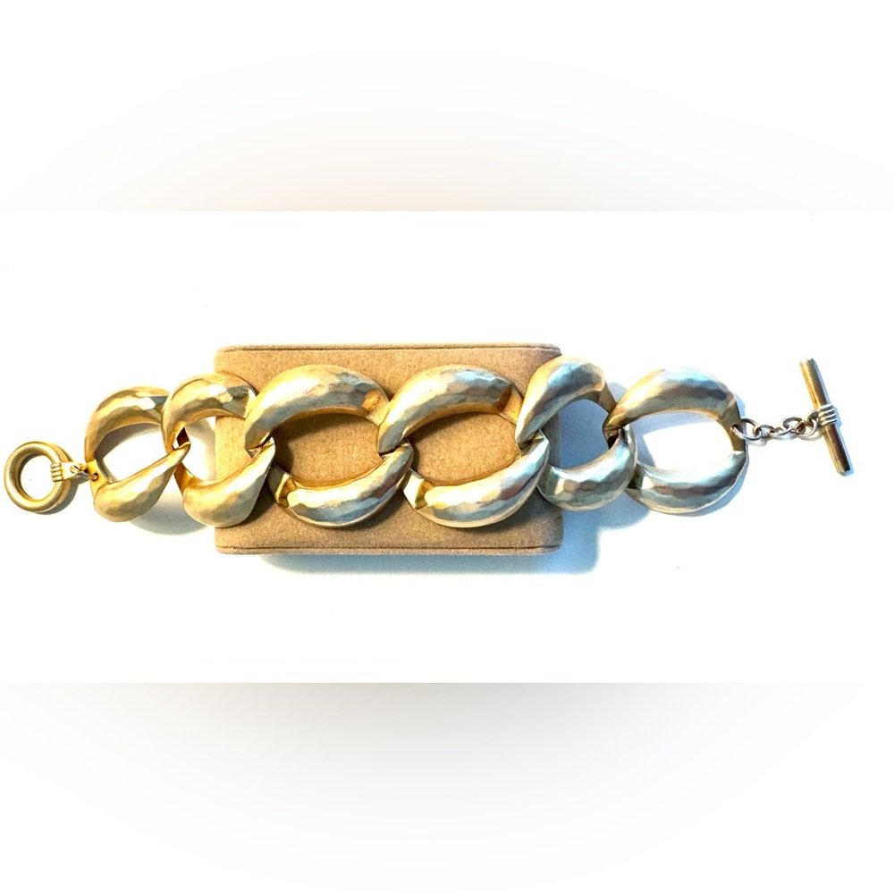 Chunky Gold Tone 8 1/2” Chain Bracelet - Picture 4 of 10